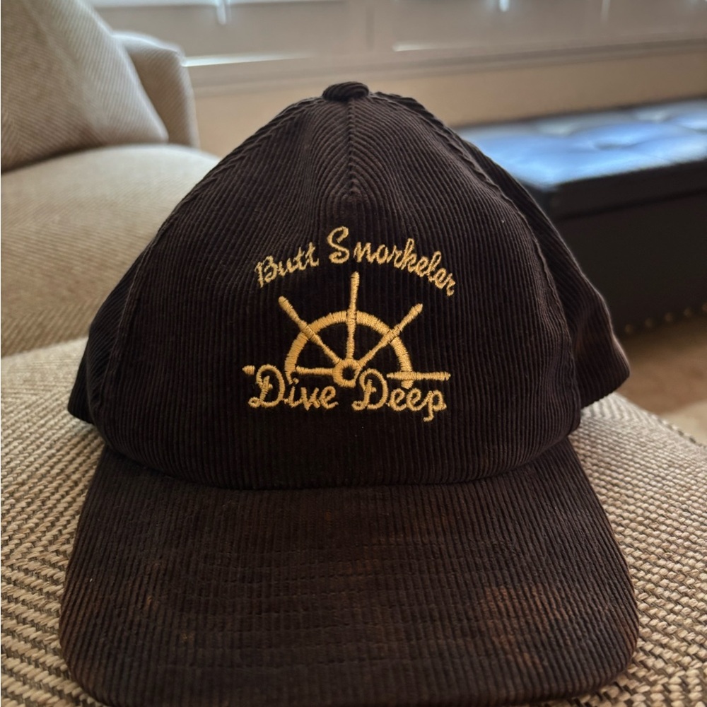 Black and Gold Dive Deep Butt Snorkler Hat